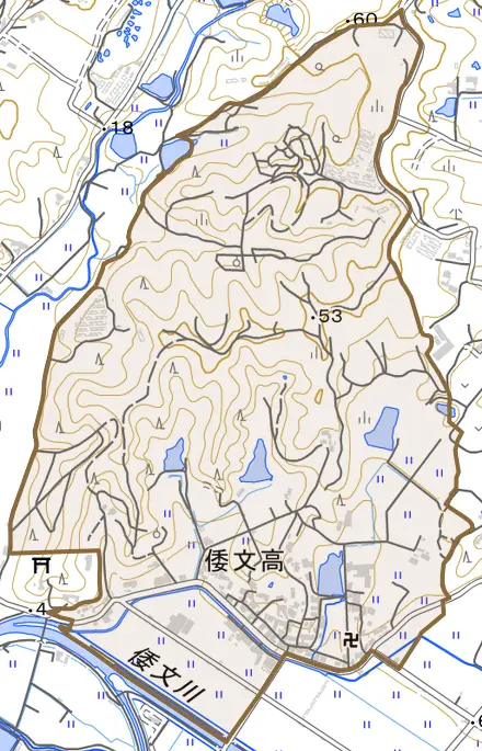 倭文高とその周辺の地図。町の範囲を重ねている