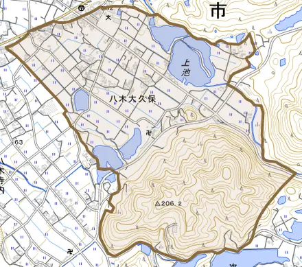 八木大久保とその周辺の地図。町の範囲を重ねている