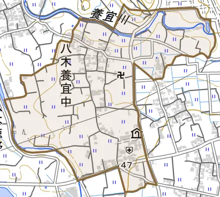 八木養宜中とその周辺の地図。町の範囲を重ねている