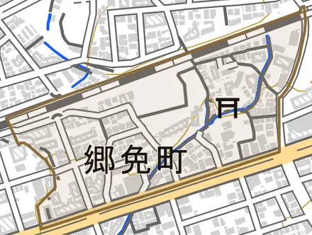 郷免町とその周辺の地図。町の範囲を重ねている