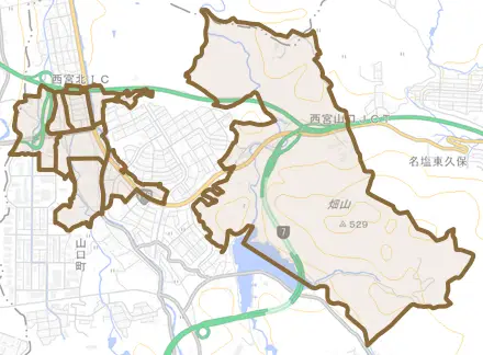 山口町下山口とその周辺の地図。町の範囲を重ねている