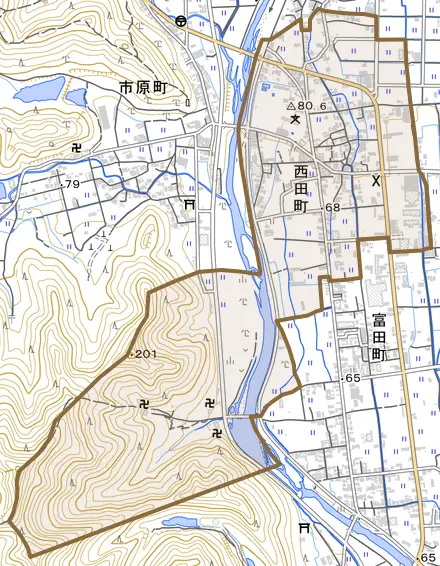 西田町とその周辺の地図。町の範囲を重ねている