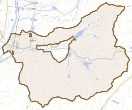 鹿野町とその周辺の地図。町の範囲を重ねている