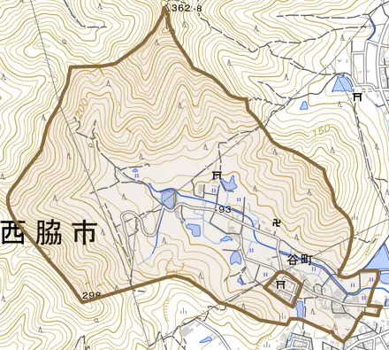 谷町とその周辺の地図。町の範囲を重ねている