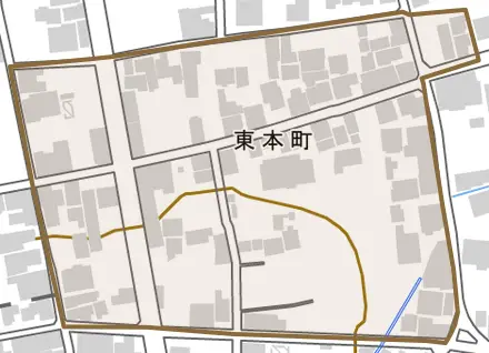 東本町とその周辺の地図。町の範囲を重ねている
