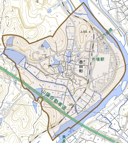 黍田町とその周辺の地図。町の範囲を重ねている