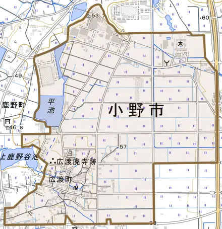 広渡町とその周辺の地図。町の範囲を重ねている