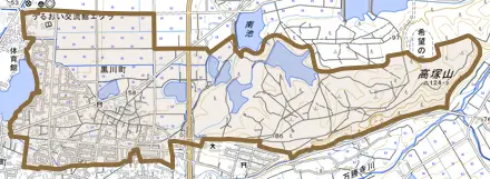 黒川町とその周辺の地図。町の範囲を重ねている