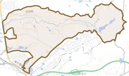 山田町とその周辺の地図。町の範囲を重ねている