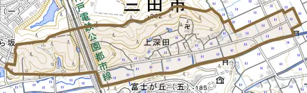 上深田とその周辺の地図。町の範囲を重ねている