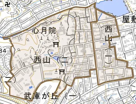 西山とその周辺の地図。町の範囲を重ねている