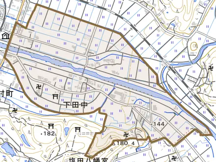 下田中とその周辺の地図。町の範囲を重ねている