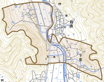下里とその周辺の地図。町の範囲を重ねている