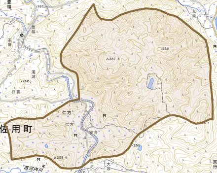 仁方とその周辺の地図。町の範囲を重ねている