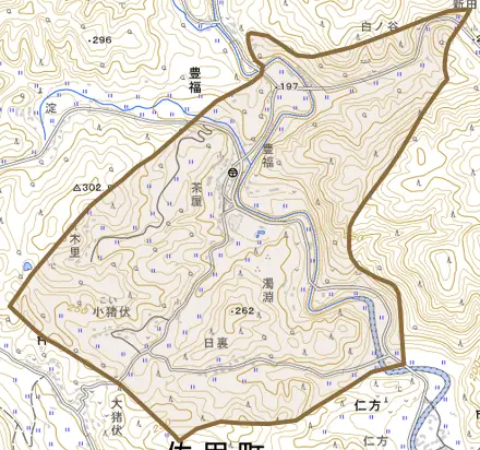 豊福とその周辺の地図。町の範囲を重ねている
