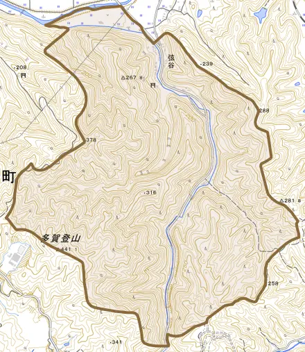 弦谷とその周辺の地図。町の範囲を重ねている