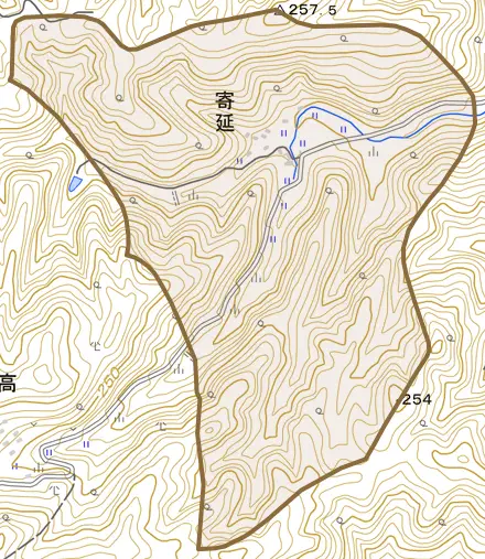 寄延とその周辺の地図。町の範囲を重ねている
