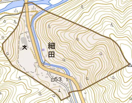 細田とその周辺の地図。町の範囲を重ねている