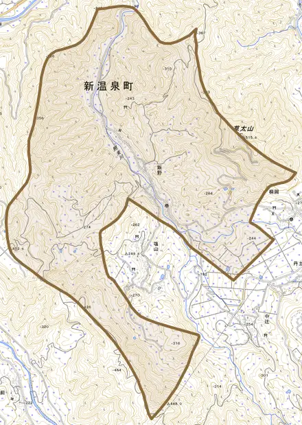 飯野とその周辺の地図。町の範囲を重ねている