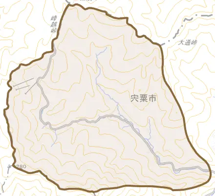 千種町西河内とその周辺の地図。町の範囲を重ねている