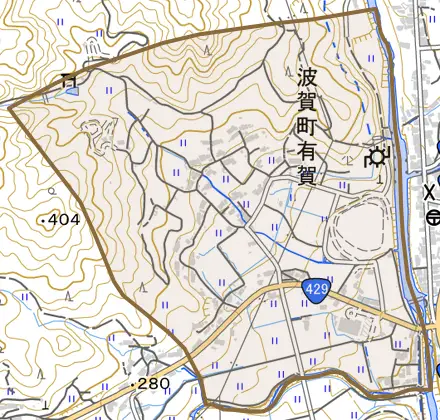 波賀町有賀とその周辺の地図。町の範囲を重ねている