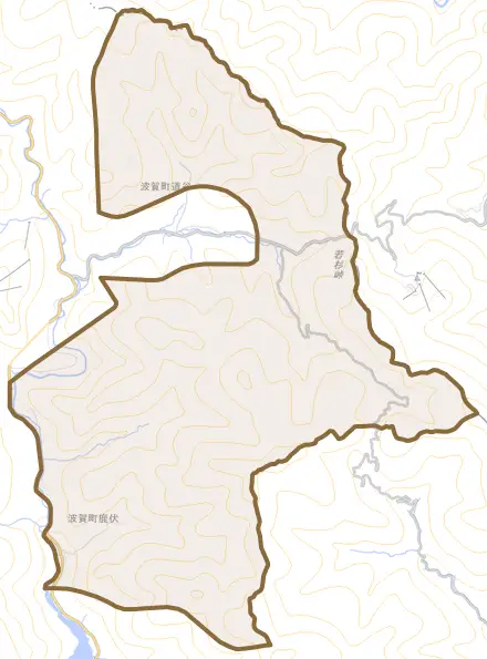 波賀町鹿伏とその周辺の地図。町の範囲を重ねている