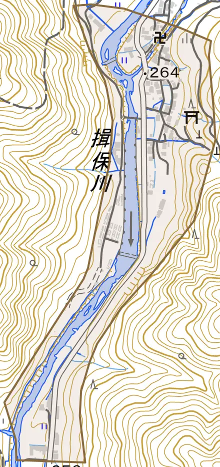 一宮町福中とその周辺の地図。町の範囲を重ねている