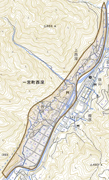 一宮町西深とその周辺の地図。町の範囲を重ねている