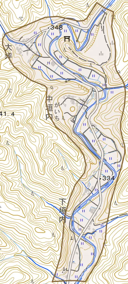 一宮町横山とその周辺の地図。町の範囲を重ねている