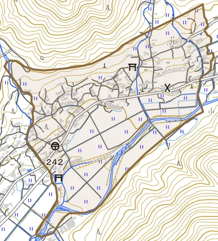 一宮町能倉とその周辺の地図。町の範囲を重ねている