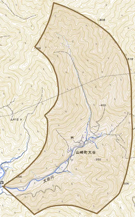 山崎町大谷とその周辺の地図。町の範囲を重ねている