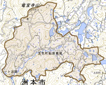 五色町鮎原葛尾とその周辺の地図。町の範囲を重ねている