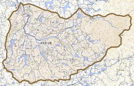 五色町上堺とその周辺の地図。町の範囲を重ねている