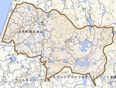 五色町都志米山とその周辺の地図。町の範囲を重ねている