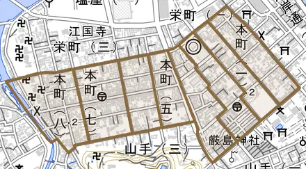 本町とその周辺の地図。町の範囲を重ねている