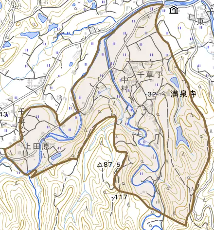 千草丁とその周辺の地図。町の範囲を重ねている