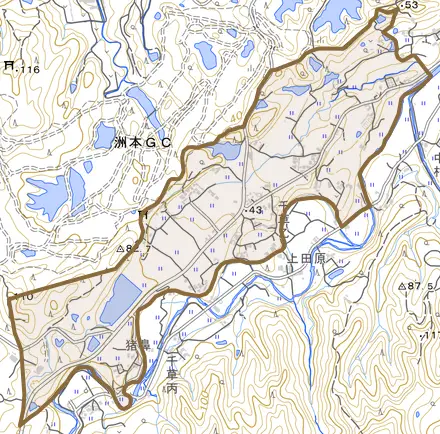 千草乙とその周辺の地図。町の範囲を重ねている
