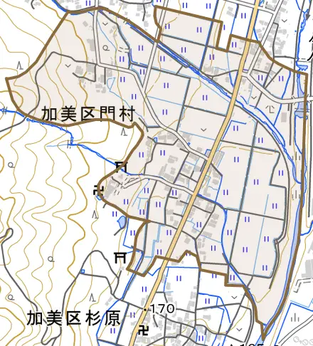 加美区門村とその周辺の地図。町の範囲を重ねている
