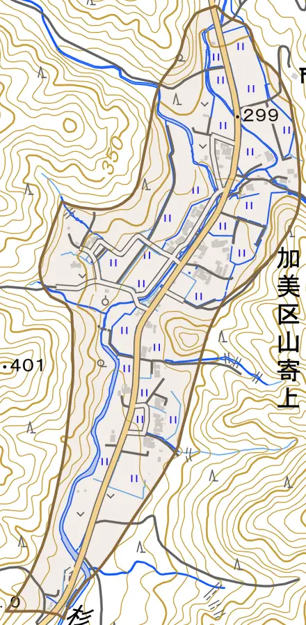 加美区山寄上とその周辺の地図。町の範囲を重ねている