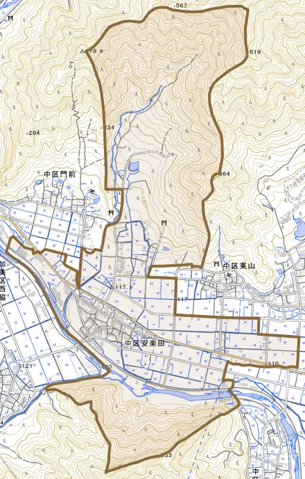 中区安楽田とその周辺の地図。町の範囲を重ねている
