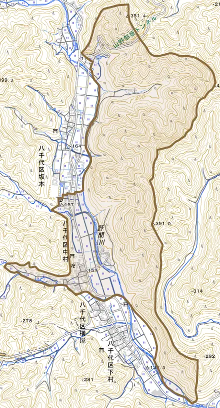 八千代区中村とその周辺の地図。町の範囲を重ねている