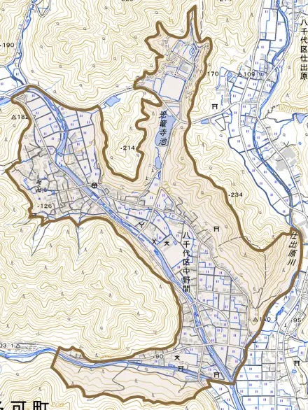 八千代区中野間とその周辺の地図。町の範囲を重ねている