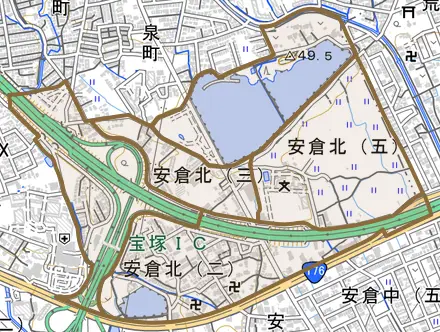 安倉北とその周辺の地図。町の範囲を重ねている