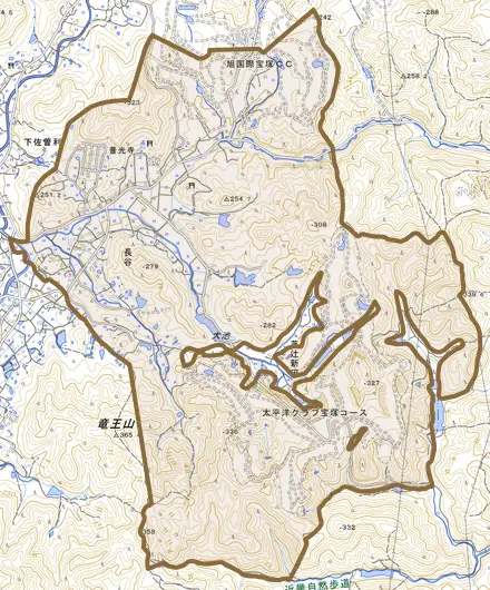 長谷とその周辺の地図。町の範囲を重ねている