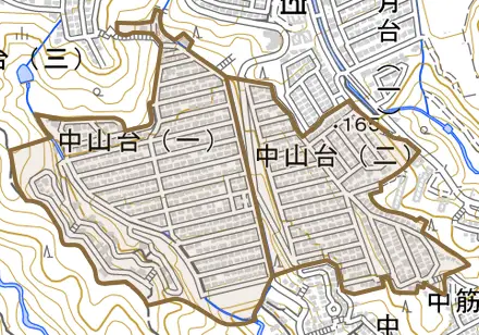 中山台とその周辺の地図。町の範囲を重ねている