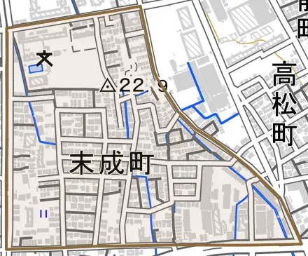 末成町とその周辺の地図。町の範囲を重ねている