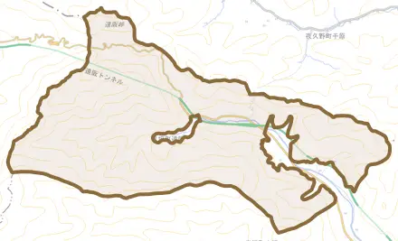 青垣町遠阪とその周辺の地図。町の範囲を重ねている