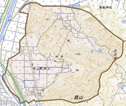 氷上町氷上とその周辺の地図。町の範囲を重ねている