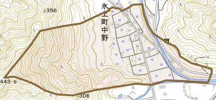 氷上町中野とその周辺の地図。町の範囲を重ねている