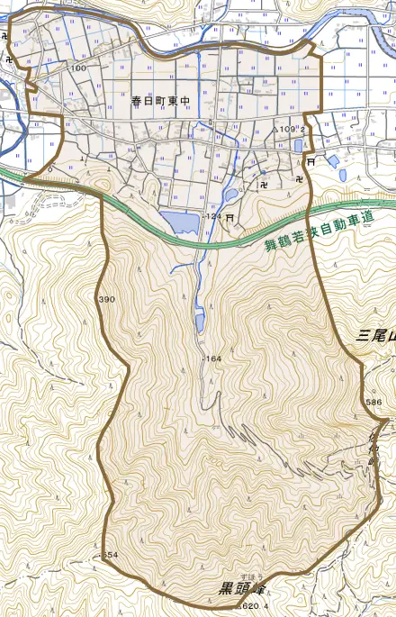 春日町東中とその周辺の地図。町の範囲を重ねている